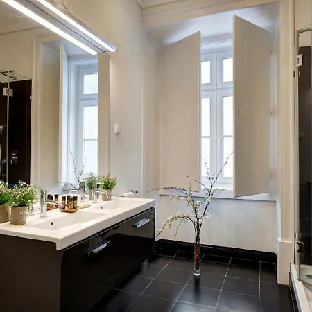 Lisbon Canaan Boutique Apartments Gaivotas By Get Your Stay